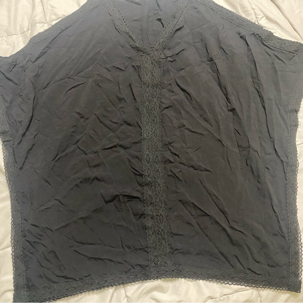 Elegant Gray Women's Cape